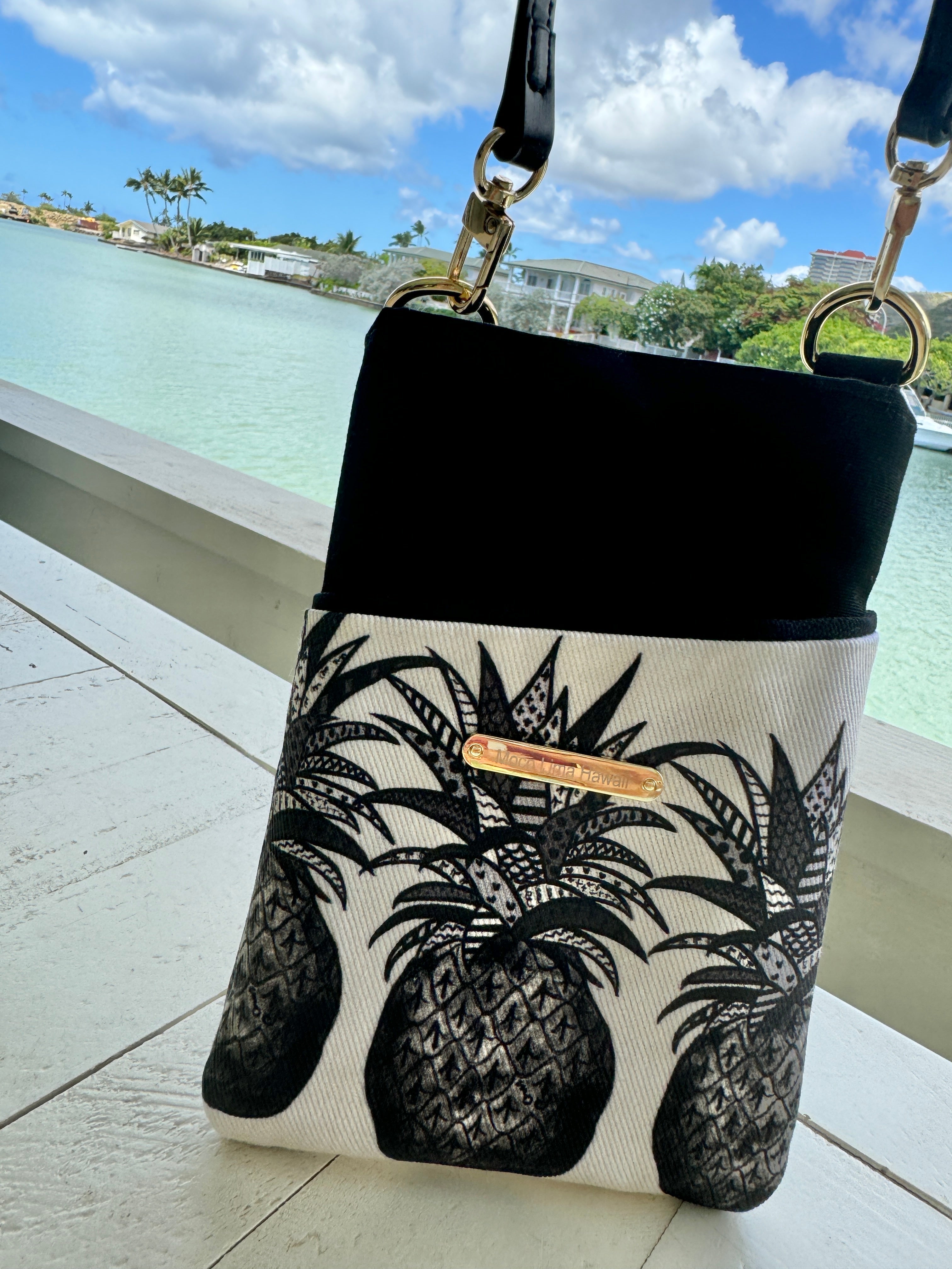 スマホショルダー ハイビスカス