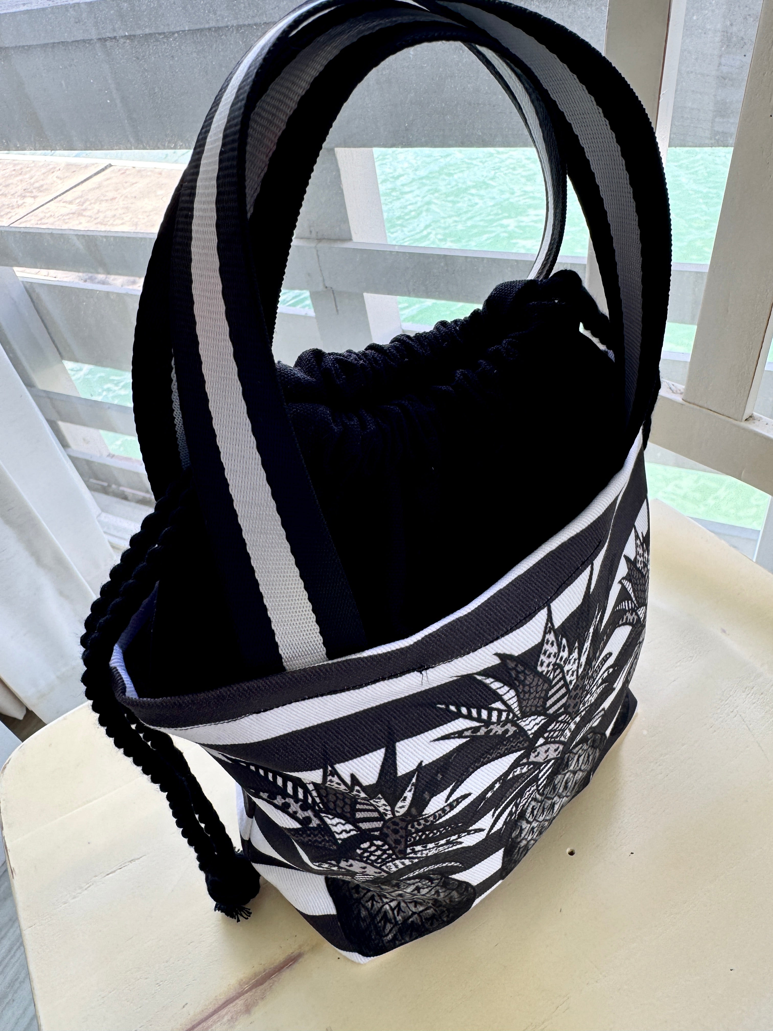 巾着トートSサイズ/ブラックパイン