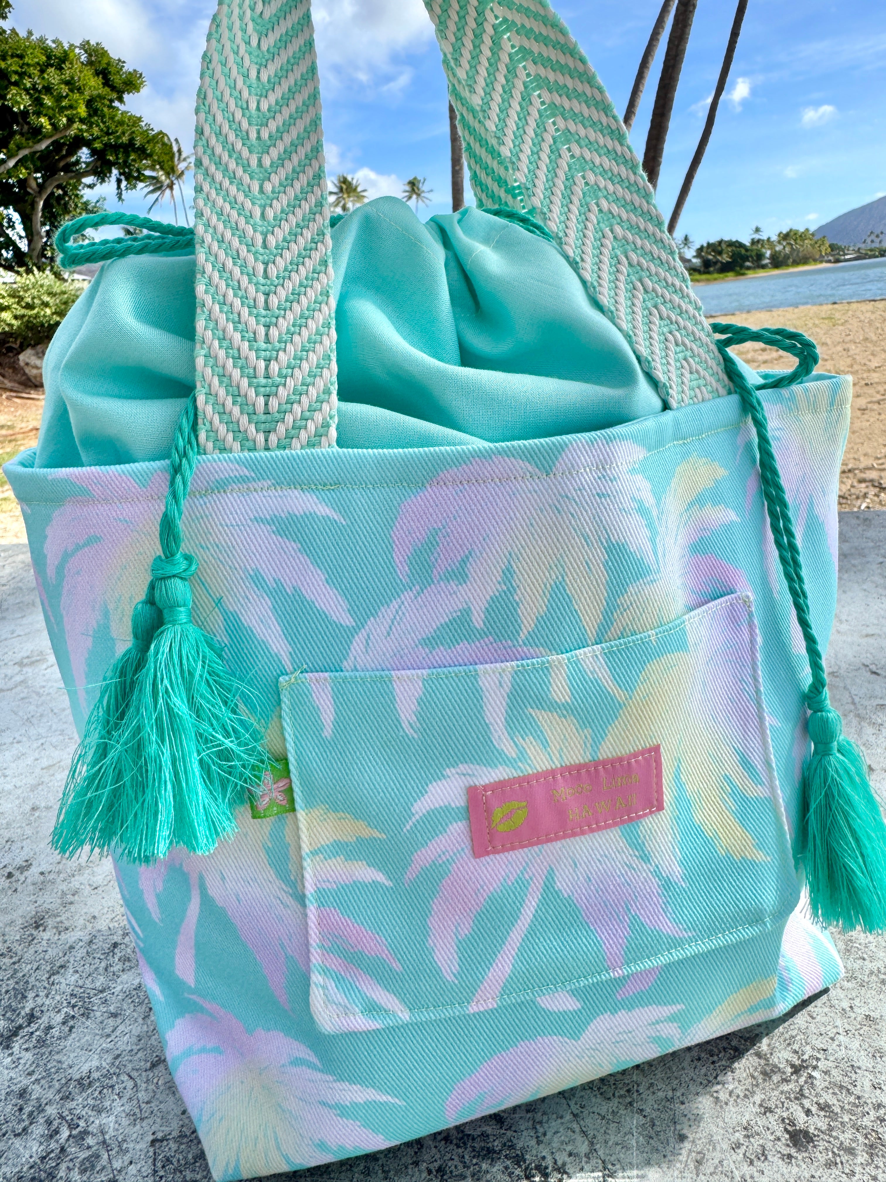 【新作送料無料】巾着トートMサイズ　ミントパーム