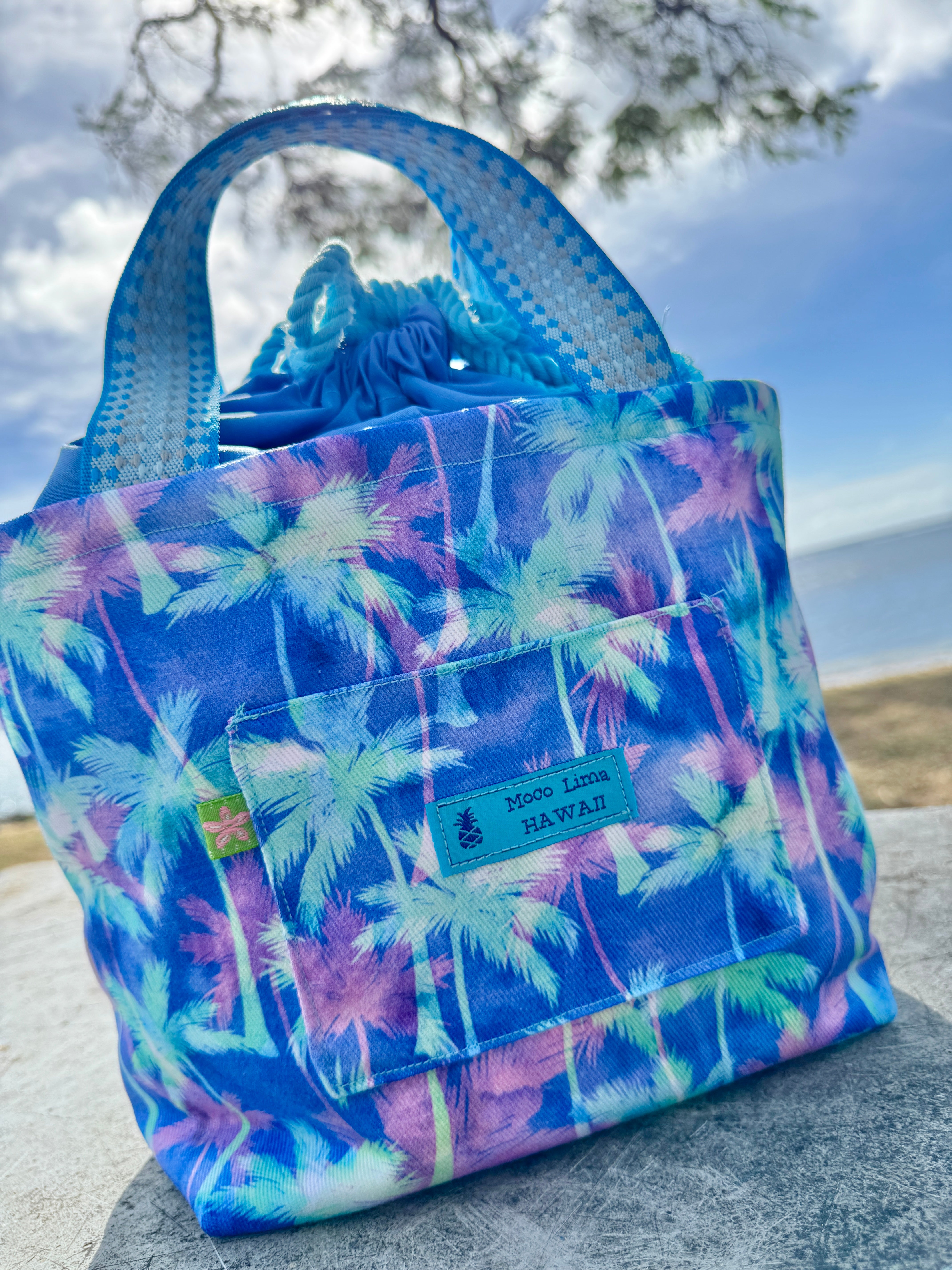 【新作送料無料】巾着トートMサイズ　ブルーパーム