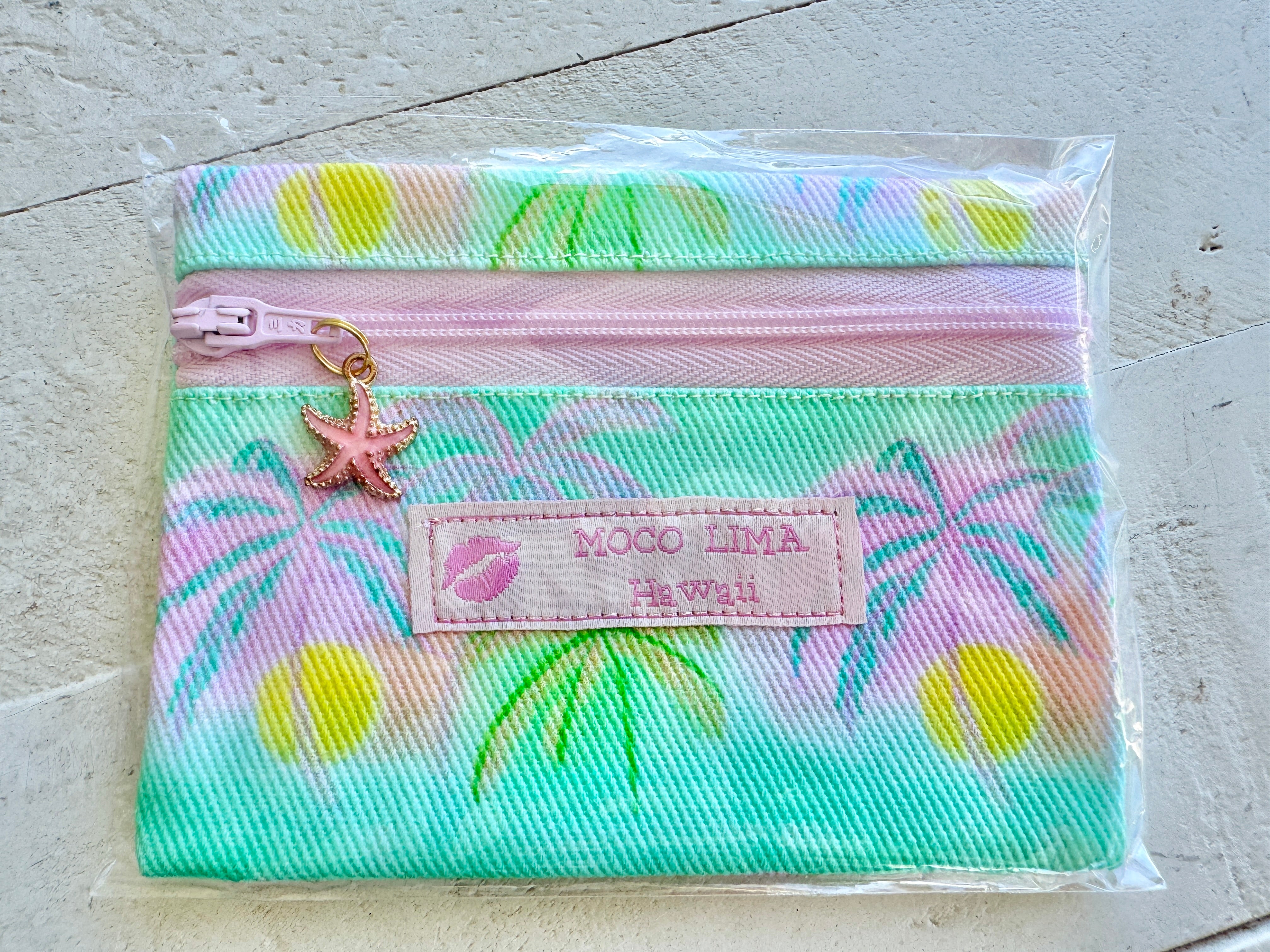 今だけ20%OFF（12/10まで）カードポーチ