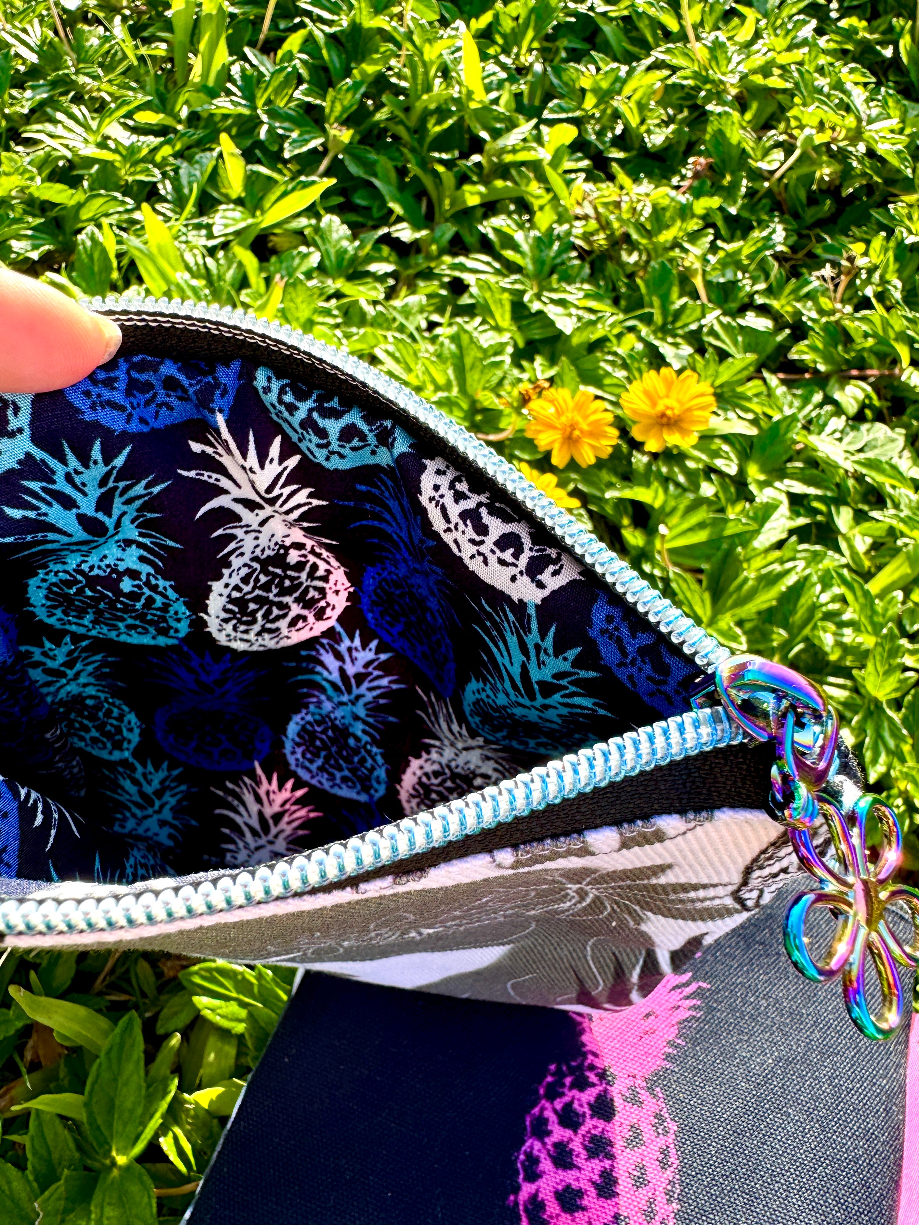 新作** フラットポーチ　モコエコブラック