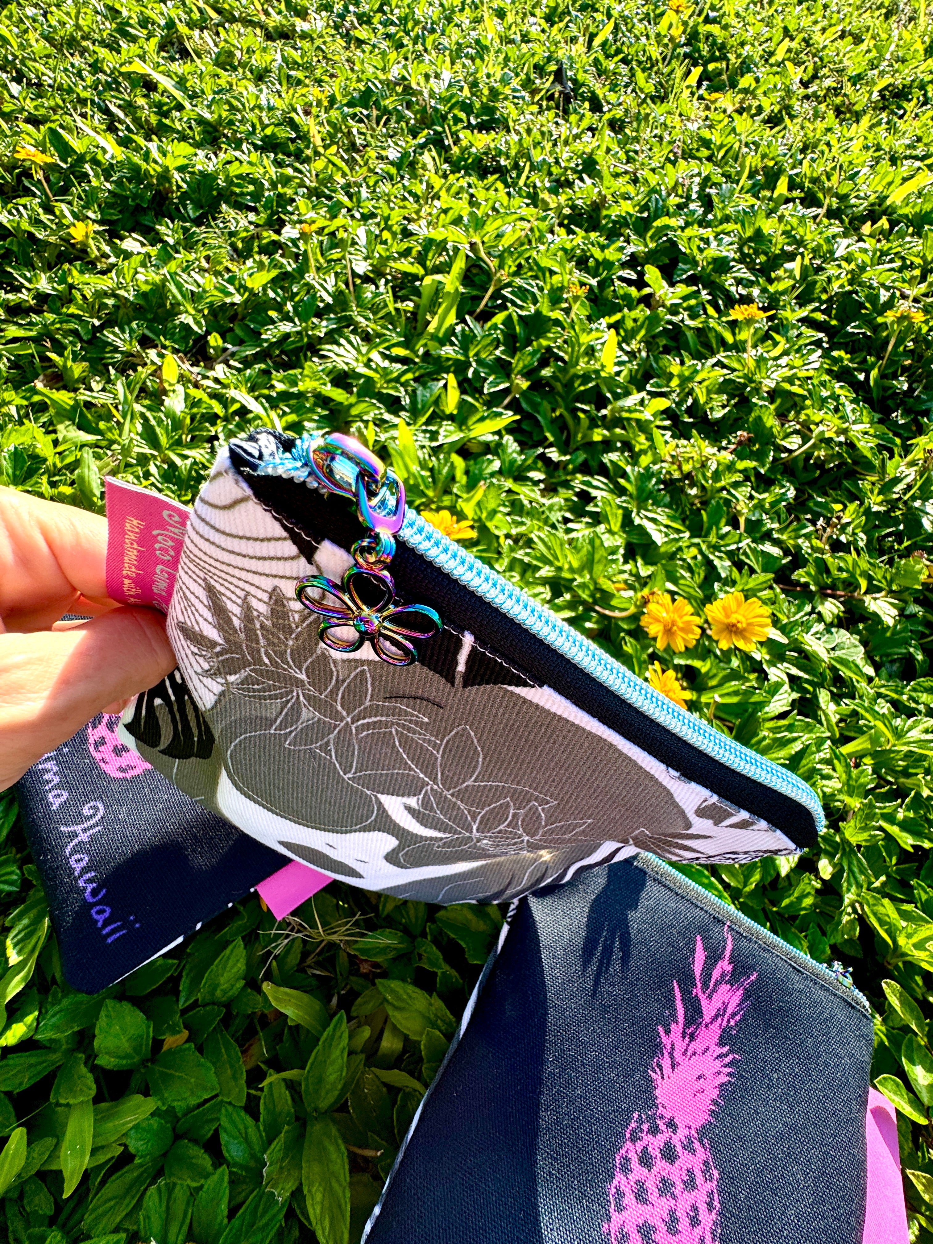 新作** フラットポーチ　モコエコブラック